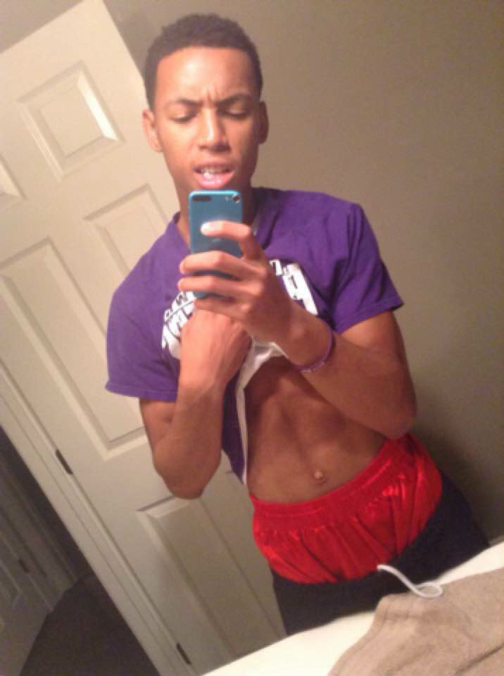black-teen-dick-selfies